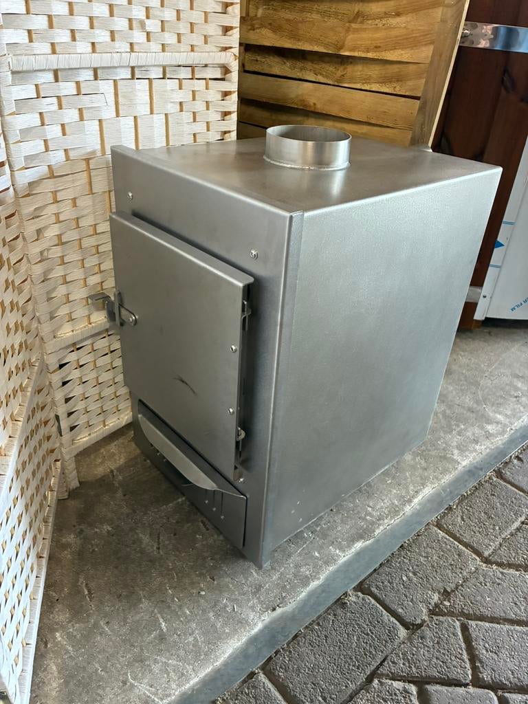 Nieuwe zwembad - hottub kachel - rvs