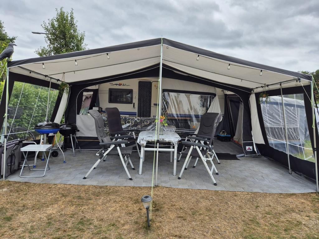 Hobby 495 2006 Bovaggekeurd. mover voortent, erker, luifel, Caravans en Kamperen, Tenten, Ophalen of Verzenden, Gebruikt, Tot en met 4