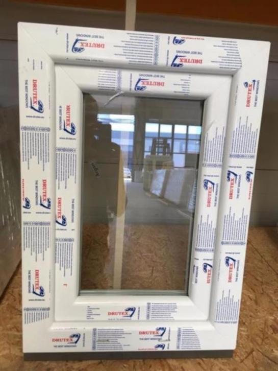 Kozijn draaikiep breed 50 cm hoog 60-70-100 cm., Niet ingevuld, Kunststof, Minder dan 75 cm, Raamkozijn