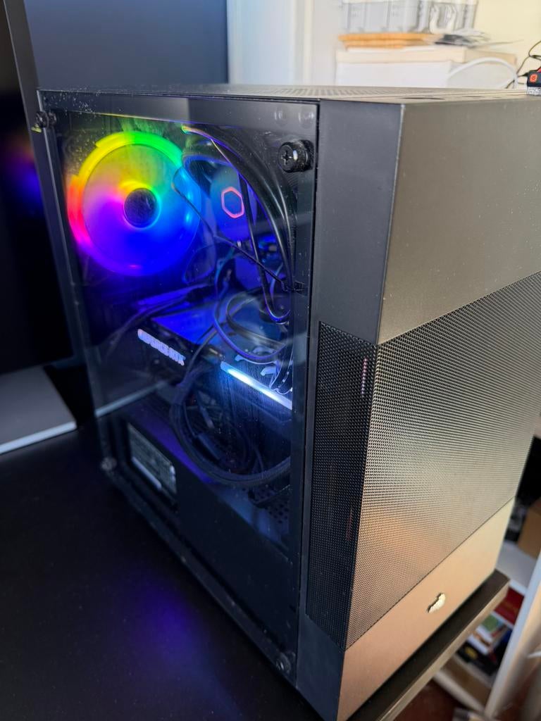 Snelle Game PC, Ophalen, 64 GB of meer, Virtual Reality, Zo goed als nieuw