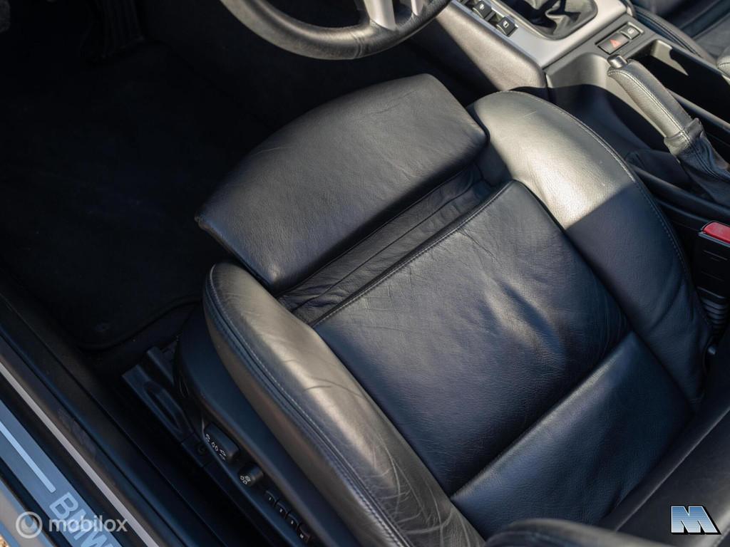 BMW 3-serie E46 Cabrio 320Ci l Handbak l Eerste eigenaresse, Auto's, BMW, 2171 cc, Achterwielaandrijving, Gebruikt, Zwart