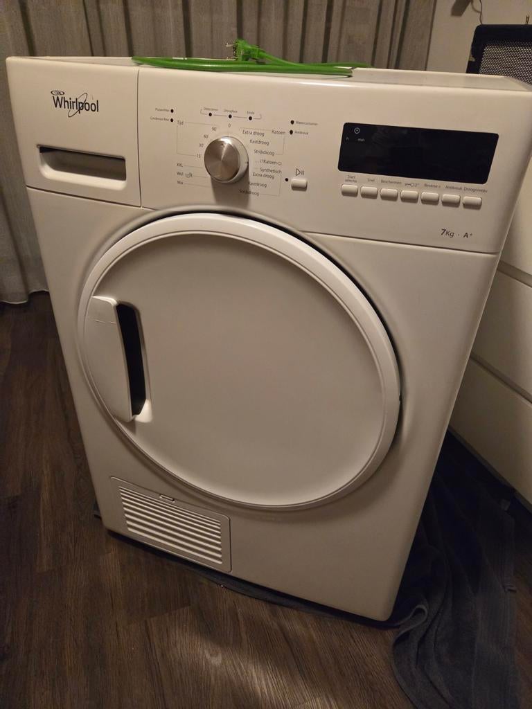 Whirlpool droger 7 kilo. Droogt niet goed, Ophalen, Condens, 85 tot 90 cm