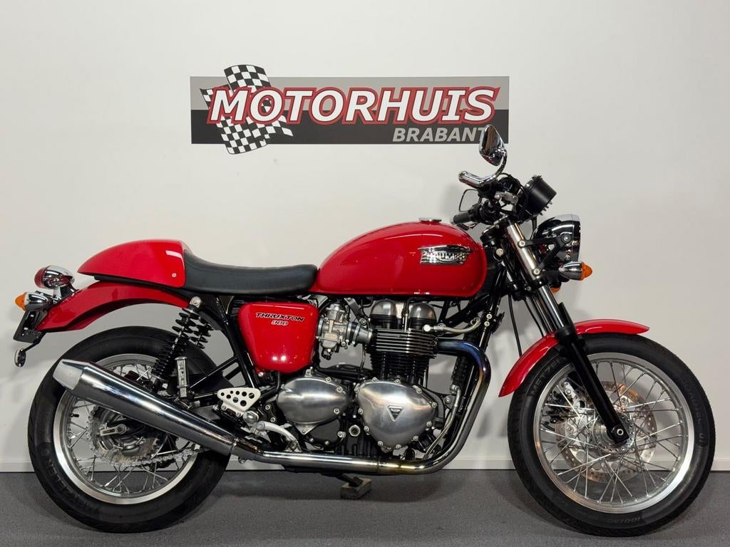 TRIUMPH THRUXTON 900 (bj 2008)