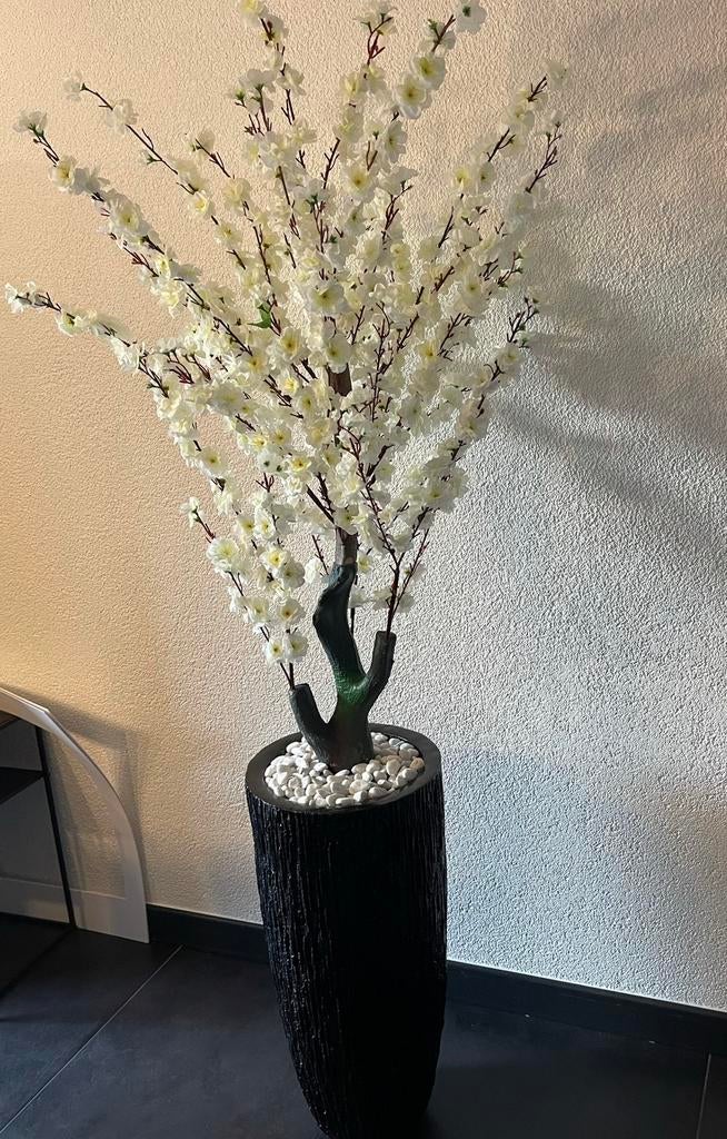 Kunstboom bloesemboom in vaas met stenen, Huis en Inrichting, Woonaccessoires | Kunstplanten en Kunstbloemen, Ophalen, Zo goed als nieuw