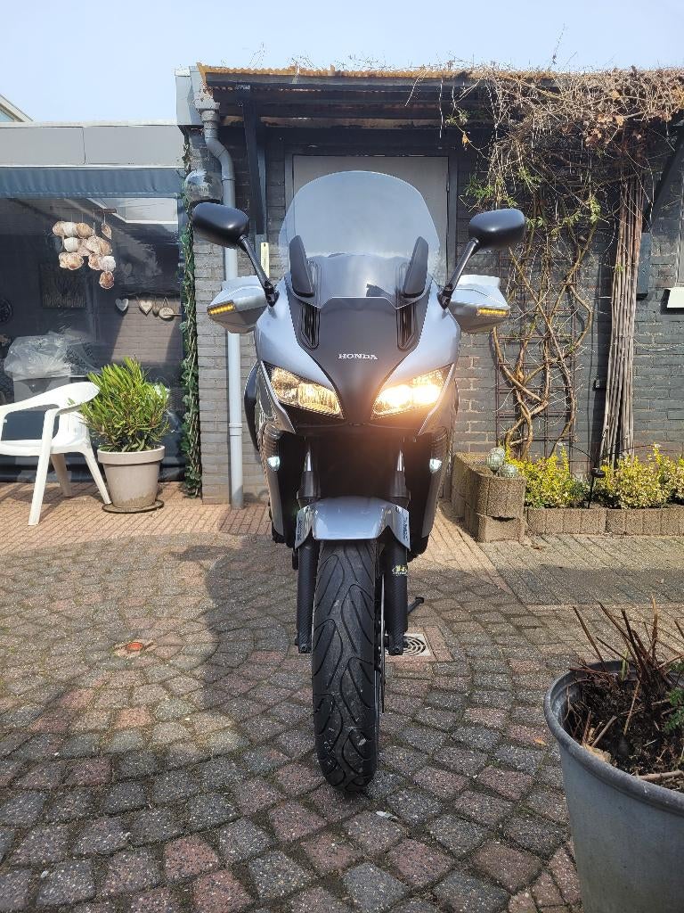 Honda CBF 1000 F 2010, 4 cilinders, Particulier, Toermotor, ABS