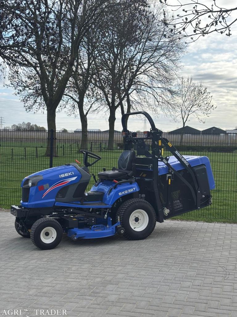 Iseki sxg327 hoog lossend demo !, Opvangbak, -, Niet opgegeven, Ophalen of Verzenden