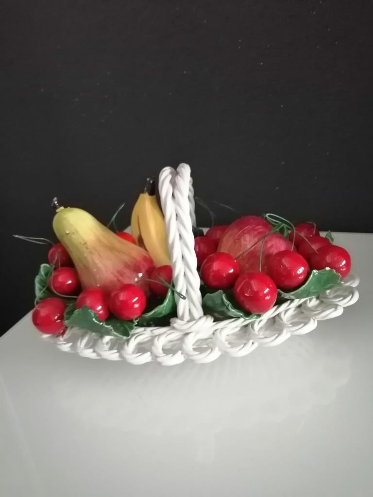 Keramieken fruitmand - decoratief en kleurrijk, Gebruikt, Meerkleurig, Ophalen of Verzenden, Klassiek