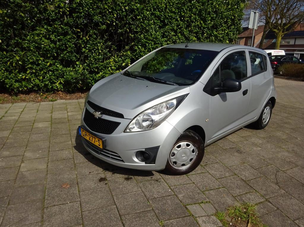 Chevrolet Spark 1.0 16V LE met APK, Auto's, Voorwielaandrijving, Gebruikt, 4 cilinders, 68 pk