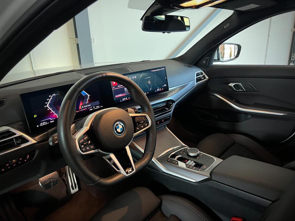 BMW 3-serie Touring 330e xDrive, M-Sport PRO, Panodak, ACC,, 1998 cc, Adaptive Cruise Control, Gebruikt, Zwart