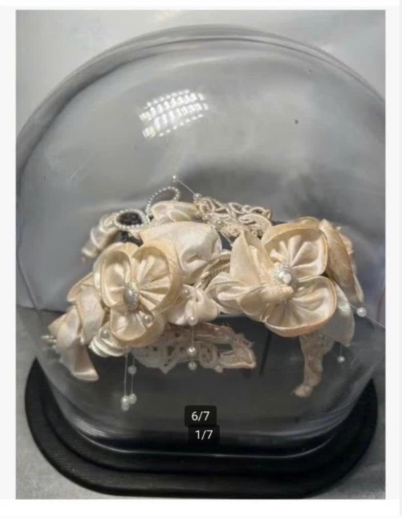 Ovale stolp met antieke bruidskroon onderbord vaste prijs, Antiek en Kunst, Ophalen of Verzenden