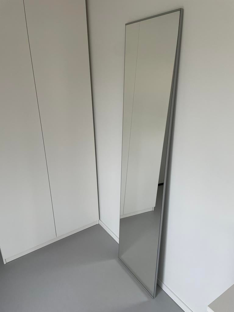 IKEA Vikedal spiegeldeur, Huis en Inrichting, Woonaccessoires | Spiegels, Ophalen, Gebruikt, 150 tot 200 cm, Rechthoekig