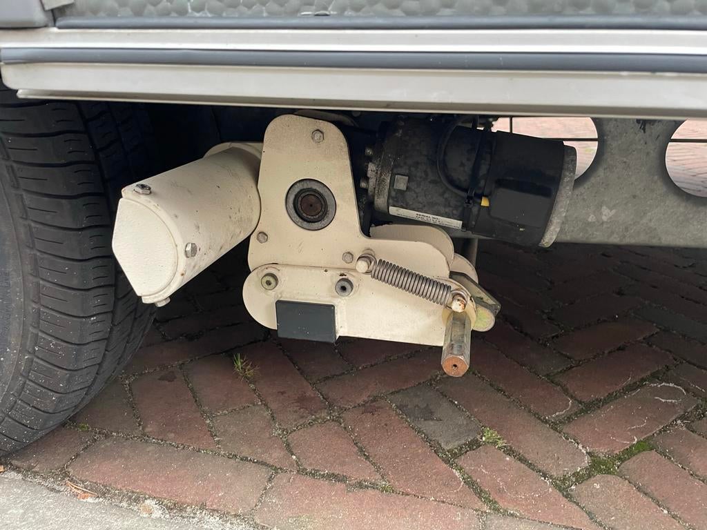 Chateau Caratt 390 TZD 2001 met Mover en fietsenrek, Caravans en Kamperen, Chateau, Chateau, Schokbreker, Treinzit