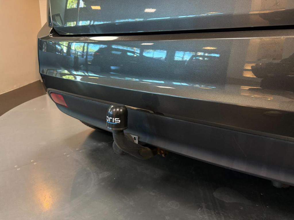 Kia Venga 1.4 CVVT ComfortLine *2de Eigenaar* Trekhaak|Airco, Voorwielaandrijving, Euro 5, Gebruikt, 4 cilinders