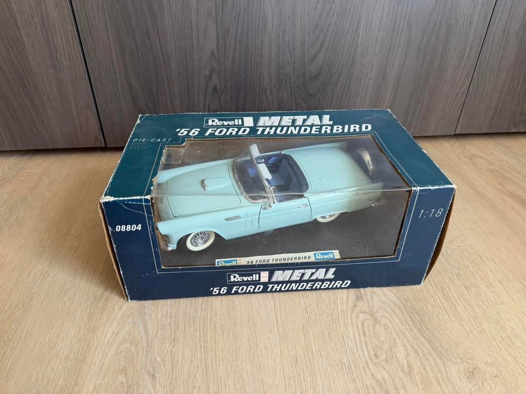 Revell Ford 56 Thunderbird cabrio 1:18, Ophalen of Verzenden, Zo goed als nieuw, Revell