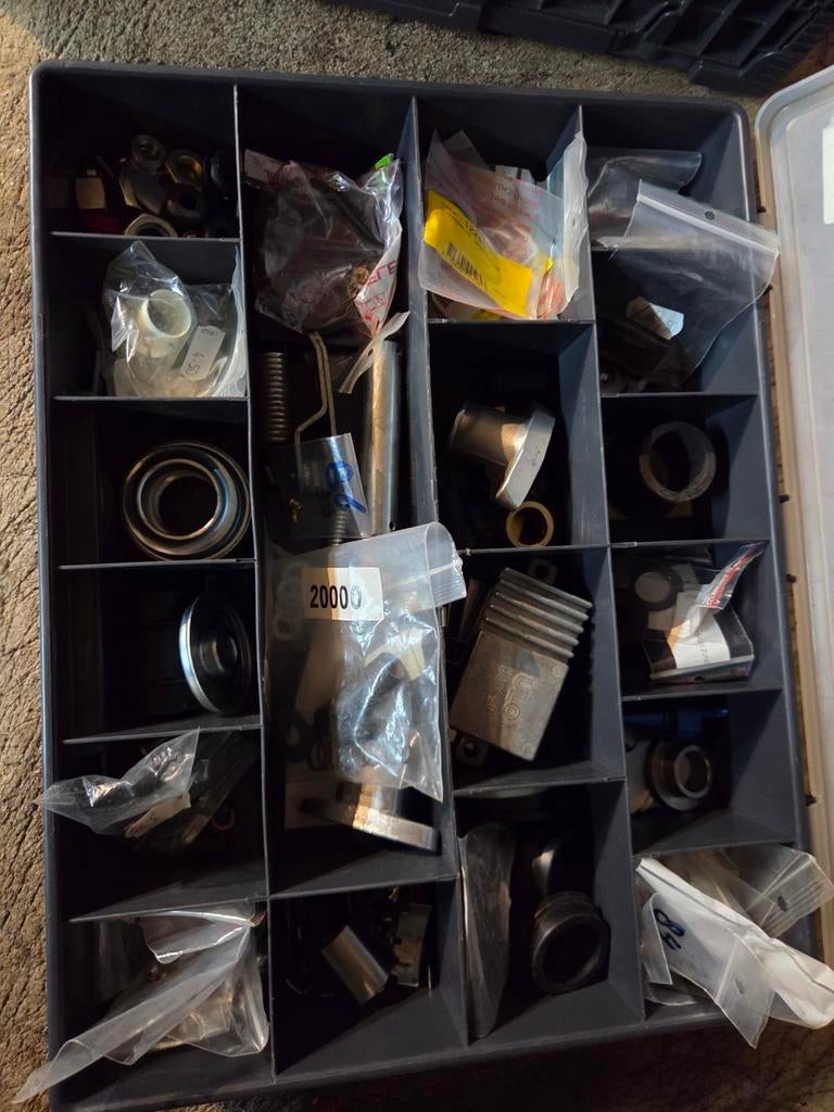 Klein zundapp materiaal.