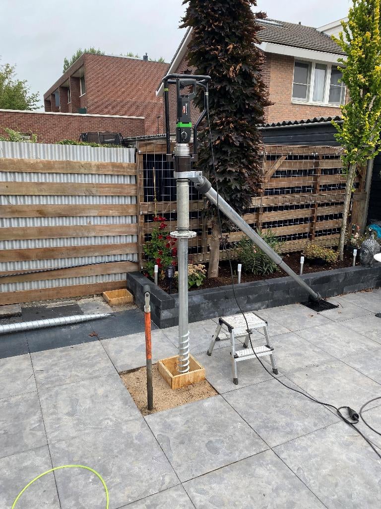 schroeffundering, Doe-het-zelf en Verbouw, IJzerwaren en Bevestigingsmiddelen, Nieuw, 250 mm of meer, Ophalen