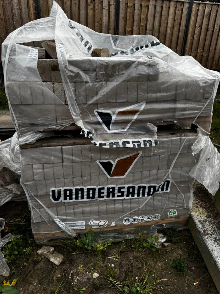 Rest party stenen +- 300, Doe-het-zelf en Verbouw, Metselstenen, Ophalen, Zo goed als nieuw, Bakstenen