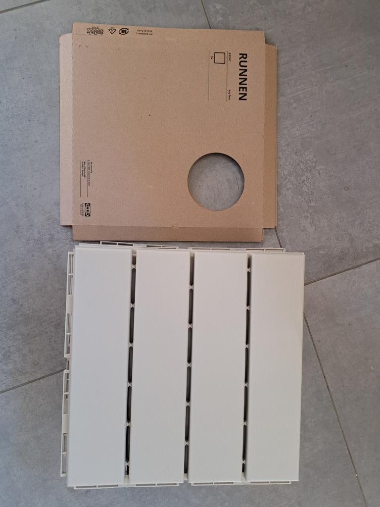 Ikea terrastegels Runnen lichtgrijs 9 stuks, Tuin en Terras, Terrasdelen en Vlonders, Nieuw, Kunststof, Ophalen of Verzenden