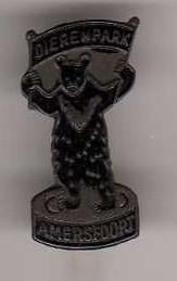 Speldje DIERENPARK AMERSFOORT BEER OUD (A3), Verzamelen, Speldjes, Pins en Buttons, Ophalen of Verzenden, Gebruikt, Overige onderwerpen