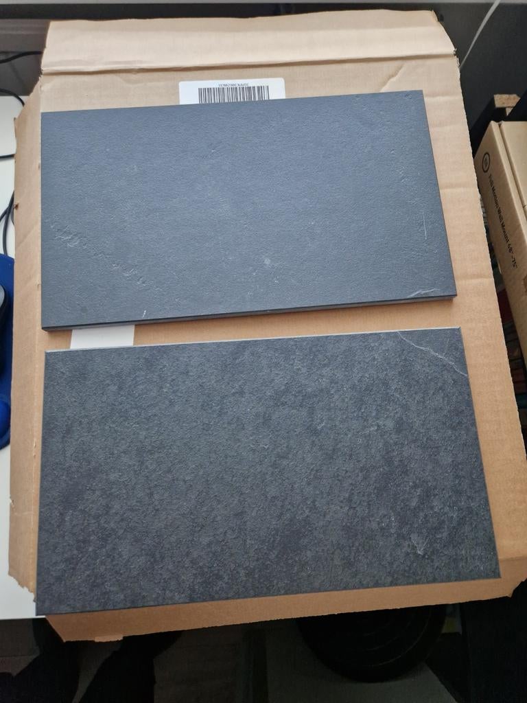 2 Stukken Leisteen Tegels - Donkergrijs, Ophalen