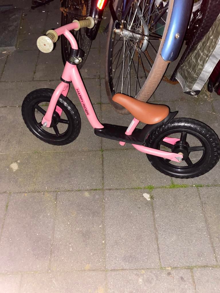 1 kleine peuterfiets, Ophalen, Zo goed als nieuw
