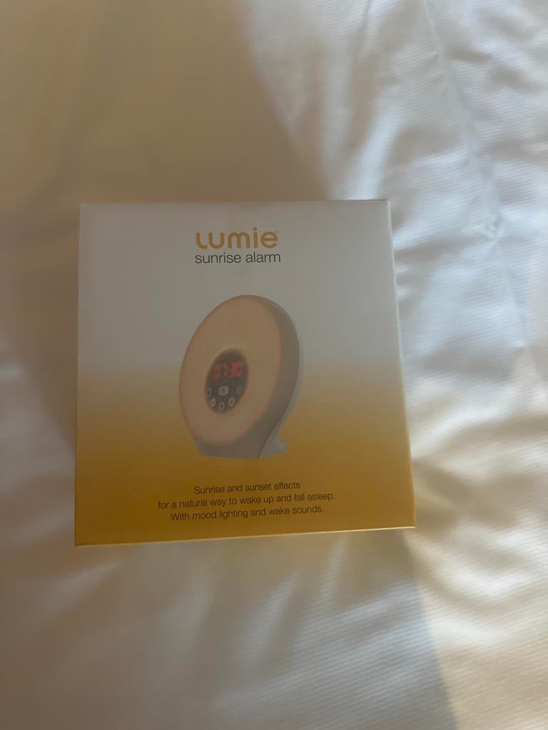Lumie Sunrise Alarm - nieuw in verpakking, Ophalen of Verzenden, Nieuw, Digitaal