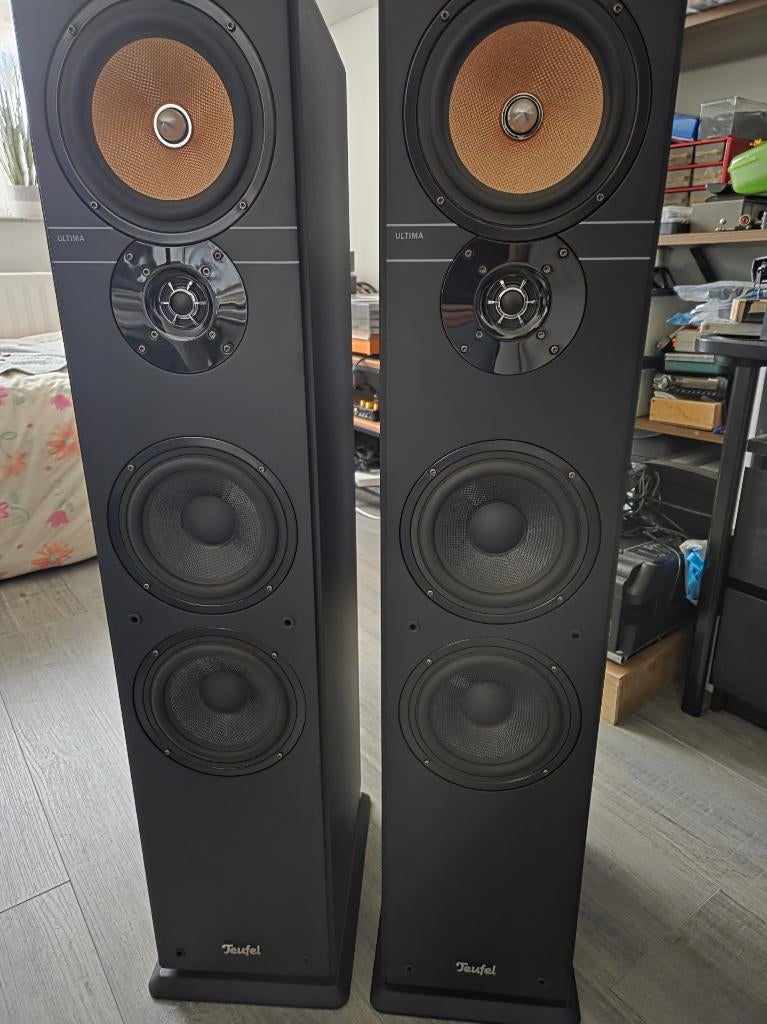 Teufel UL 40 MK3 18 Floorstandingspeakers Zgan, Zo goed als nieuw, 120 watt of meer, Front, Rear of Stereo speakers, Ophalen