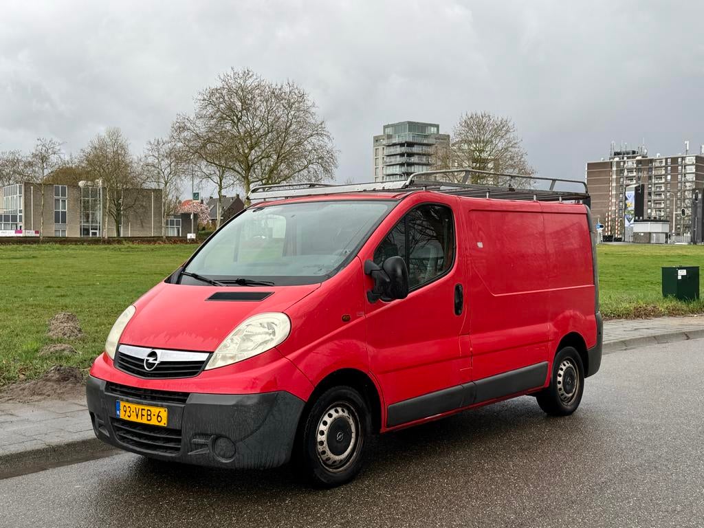 Opel Vivaro 2.0Cdti 66KW 91PK 6-bak L1h1 2007 MARGE Trekhaak, Auto's, Bestelauto's, Voorwielaandrijving, 1995 cc, 4 cilinders