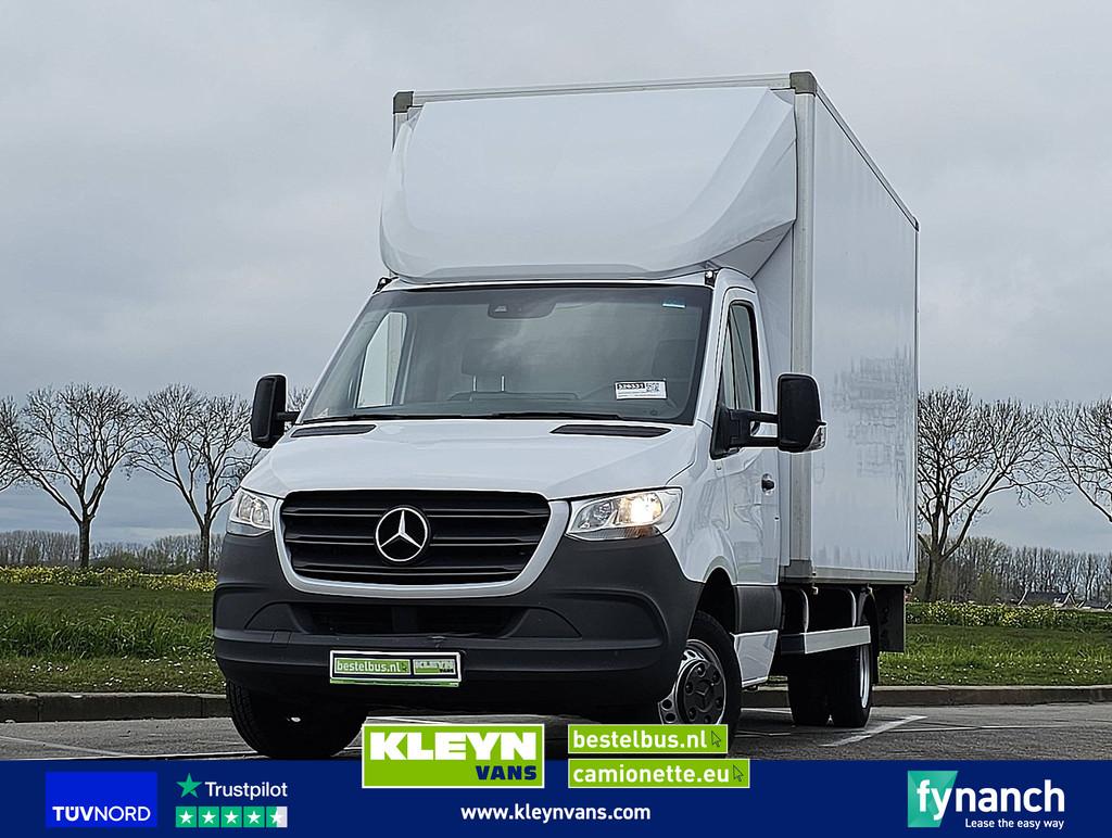 MERCEDES-BENZ SPRINTER 515 bakwagen laadklep!, Auto's, Bestelauto's, Automaat, Gebruikt, Euro 6, 150 pk