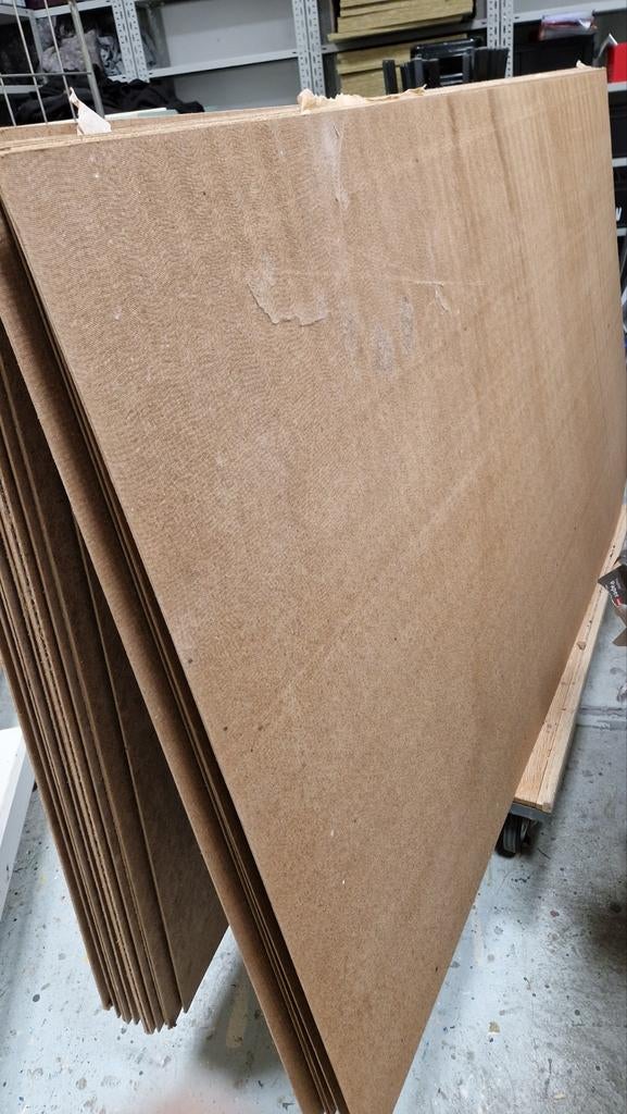 Hardboard platen 122x244 cm - ca 70 stuks, Ophalen