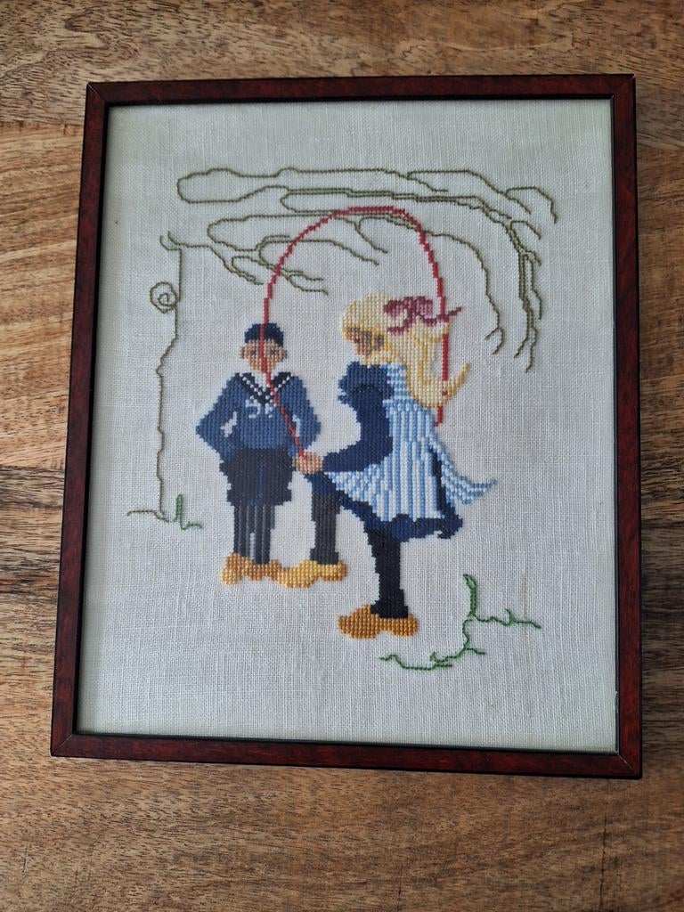 Geborduurd schilderij: Ot en Sien, Ophalen of Verzenden, Gebruikt, Handborduren, Overige typen