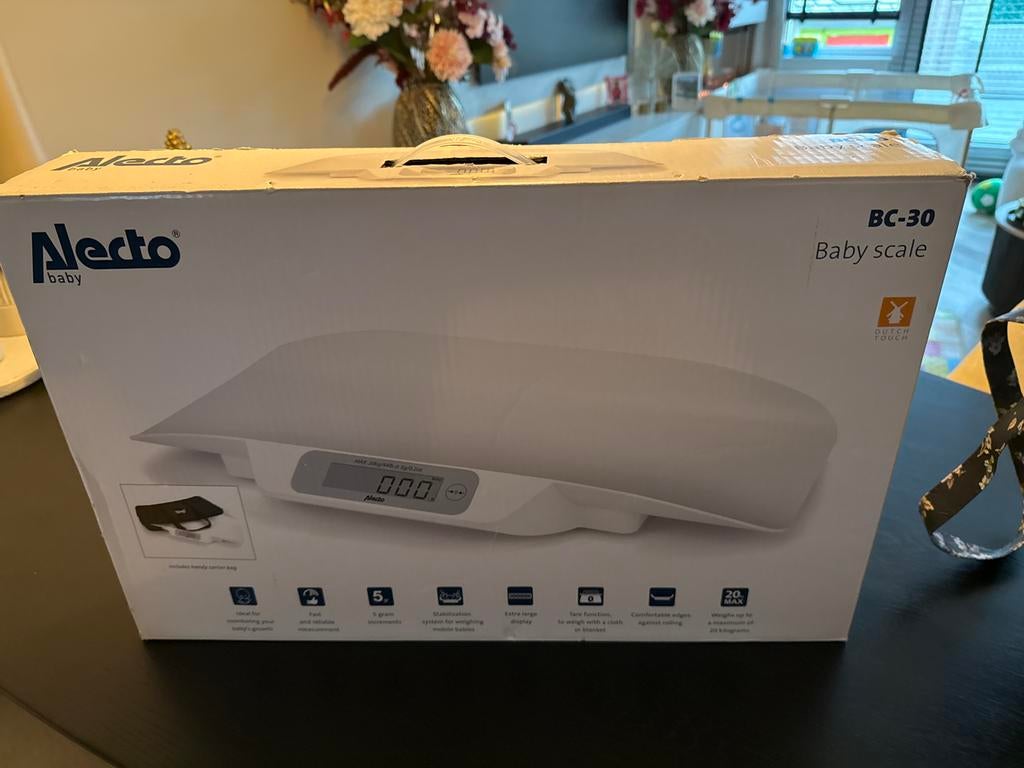 Alecto BC-30 Babyweegschaal met handige draagtas, Ophalen, Zo goed als nieuw