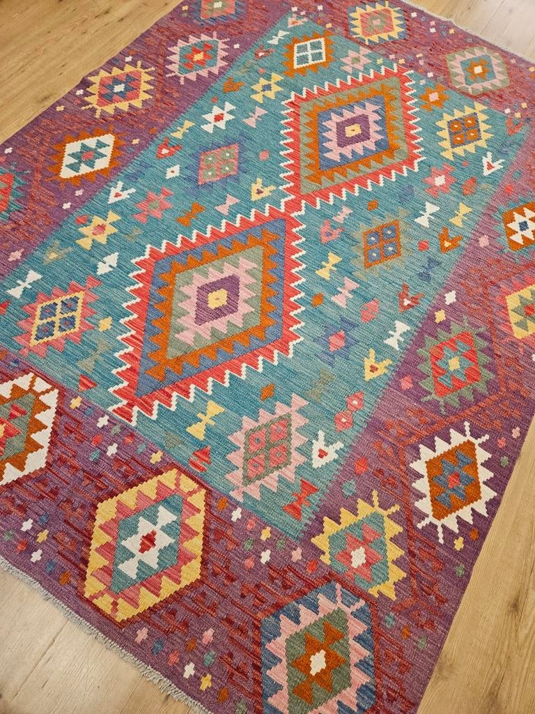 Handgeweven oosterse wollen kelim 244x177, Info@SlatsAntiek.nl, 150 tot 200 cm, Vof Slats Antiek, Crème