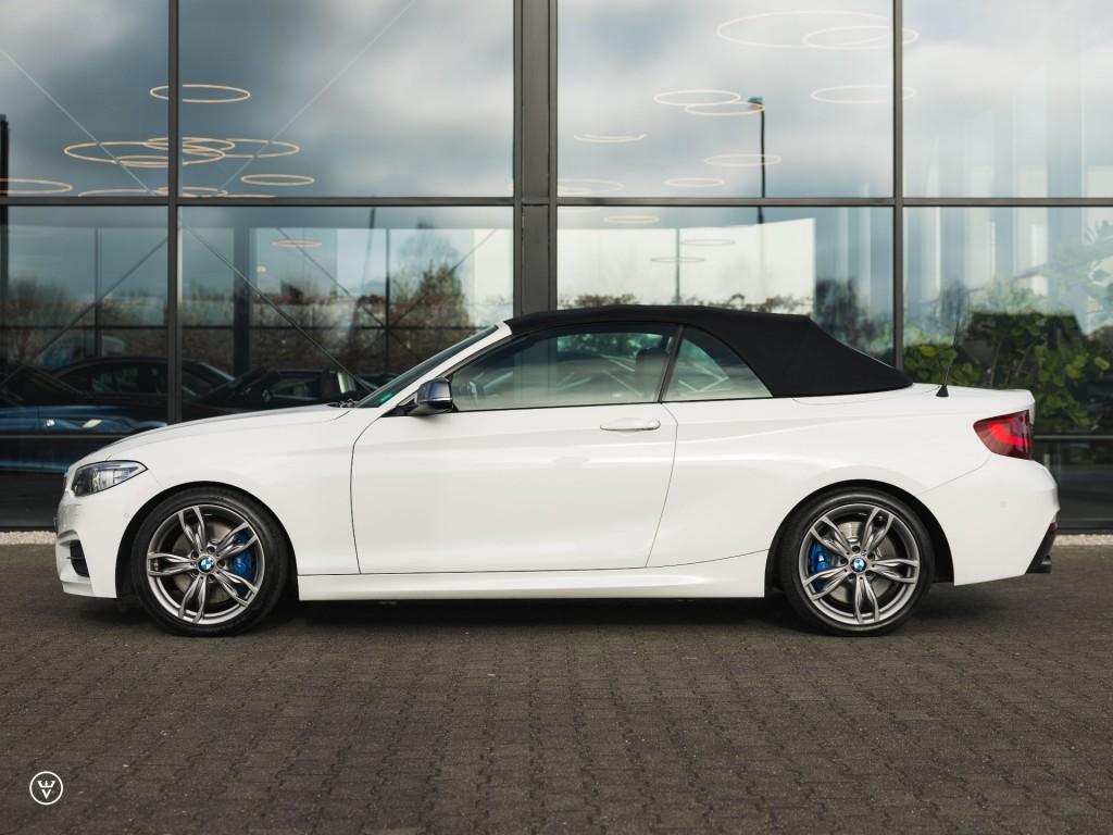 Bmw 2-SERIE M235i Cabrio Aut. - HiFi, keyless etc, Achterwielaandrijving, Gebruikt, Euro 6, 1595 kg