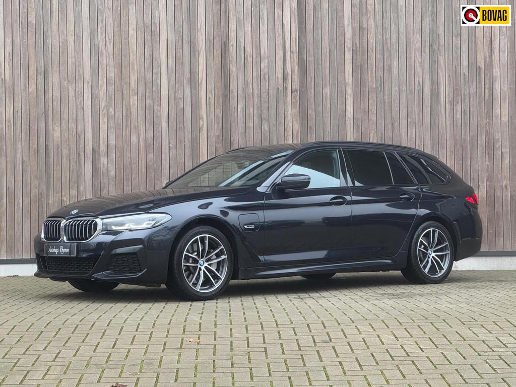 BMW 5-serie Touring 530e xDrive Business /M-Sport / Trekhaak, 1998 cc, 1935 kg, Gebruikt, 4 cilinders