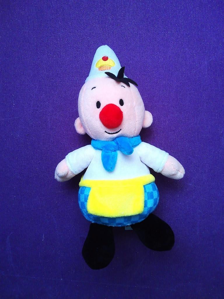 STUDIO 100 Knuffel BUMBA ALS BAKKER. 22 CM **Nieuw**, Ophalen of Verzenden, Nieuw, Overige typen