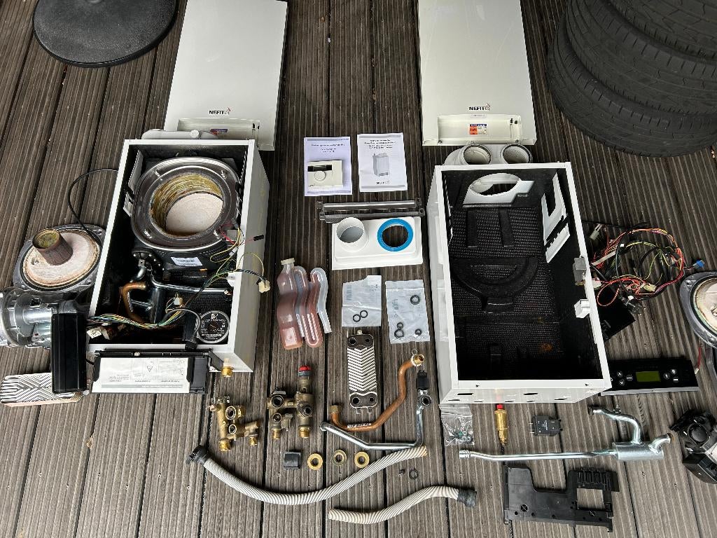 Nefit Proline HRC 24/CW3 met heel veel reserve onderdelen, 30 tot 80 cm, Gebruikt, Hoog rendement (Hr), Cv-ketel of Combi-ketel