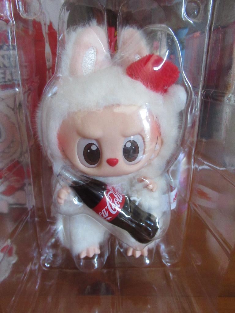 Pop Mart The Monsters COCA COLA - SURPRISE SHAKE / labubu, Verzamelen, Poppetjes en Figuurtjes, Nieuw, Ophalen of Verzenden