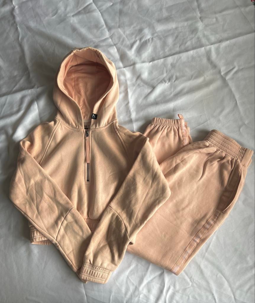 Gymshark roze hoodie en joggingbroek set maat s, Ophalen of Verzenden, Zo goed als nieuw, Maat 36 (S)