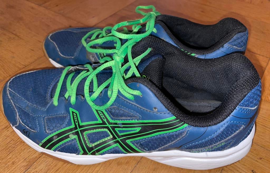 Asics zaalhockeischoenen zaalhockey zaal hockeyschoenen 39, Sport en Fitness, Hockey, Ophalen of Verzenden, Zo goed als nieuw