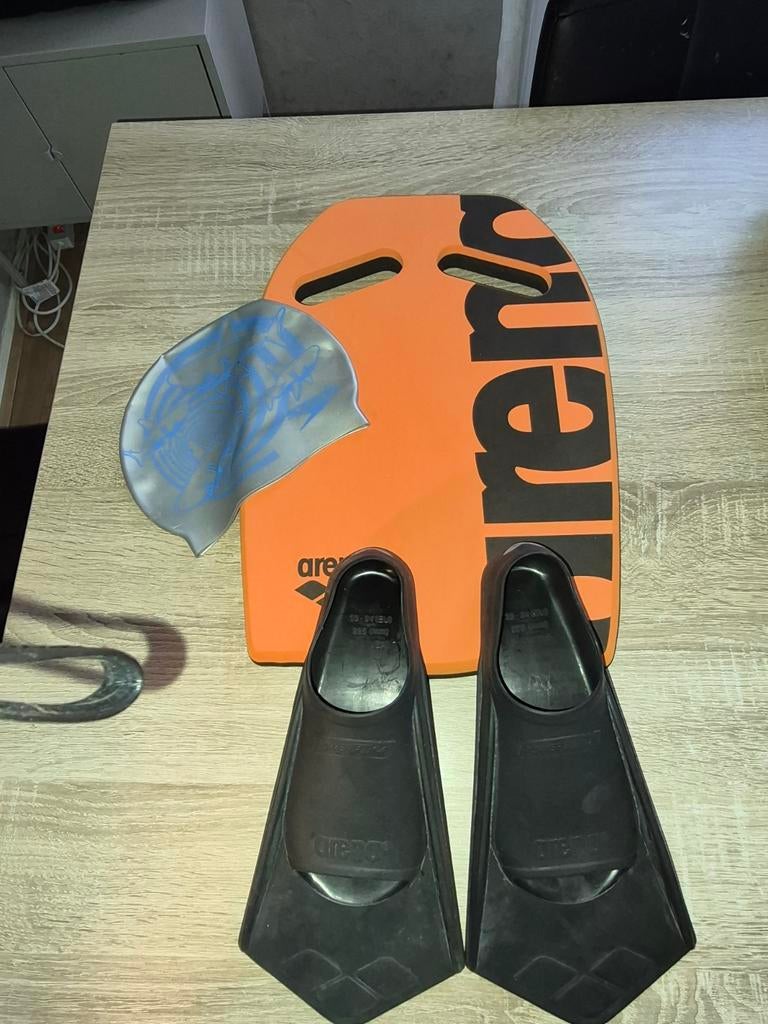 Arena kinder zwemset: plank, vinnen en badmuts, Ophalen of Verzenden, Gebruikt