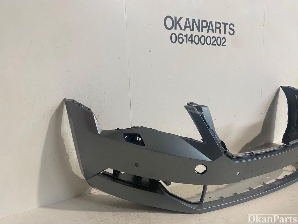 Skoda Superb III Voorbumper 3V0807221, Ophalen of Verzenden, Gebruikt, Voor, Bumper