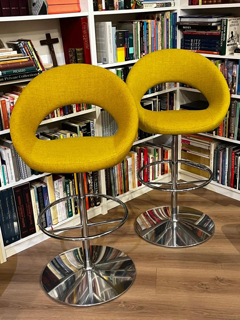 Set 2 Artifort Design Nina Barkrukken (showroom staat), Ophalen, Twee, Design, Zo goed als nieuw