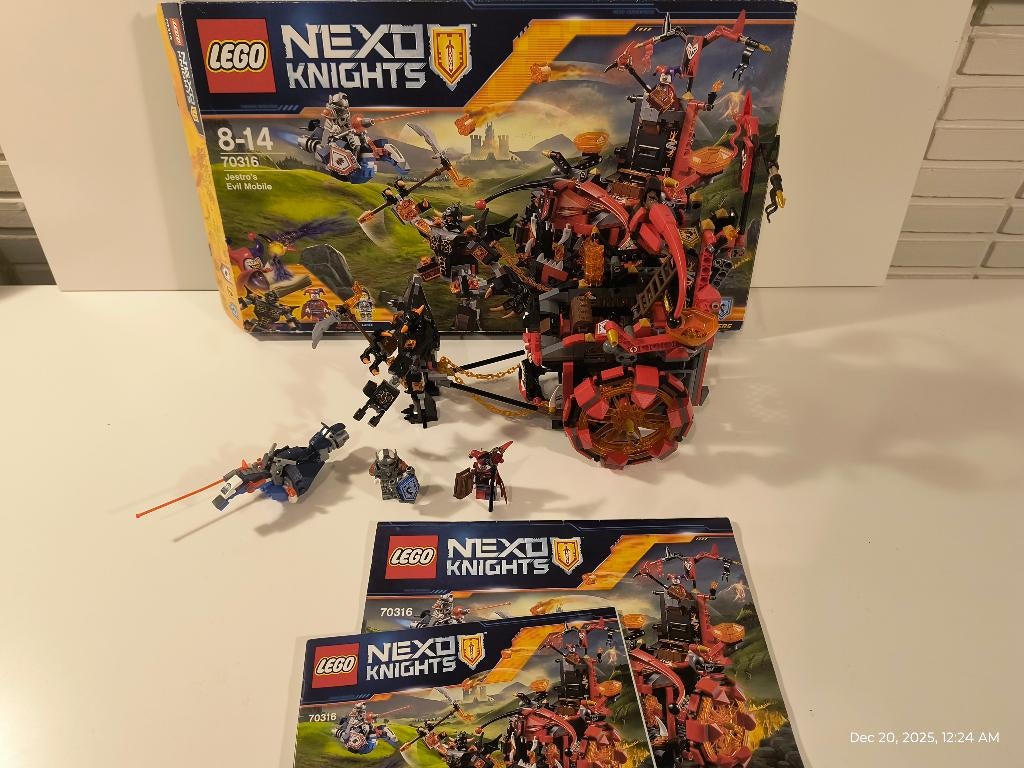LEGO 70316 NEXO KNIGHTS Jestro's Evil Mobile compleet, Ophalen of Verzenden, Zo goed als nieuw, Complete set, Lego