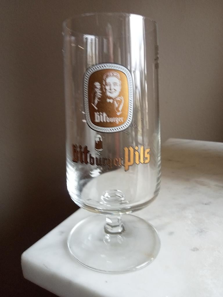 6 Bitburger Voet glazen 0,2 L., Verzamelen, Biermerken, Ophalen of Verzenden, Zo goed als nieuw, Glas of Glazen, Overige merken