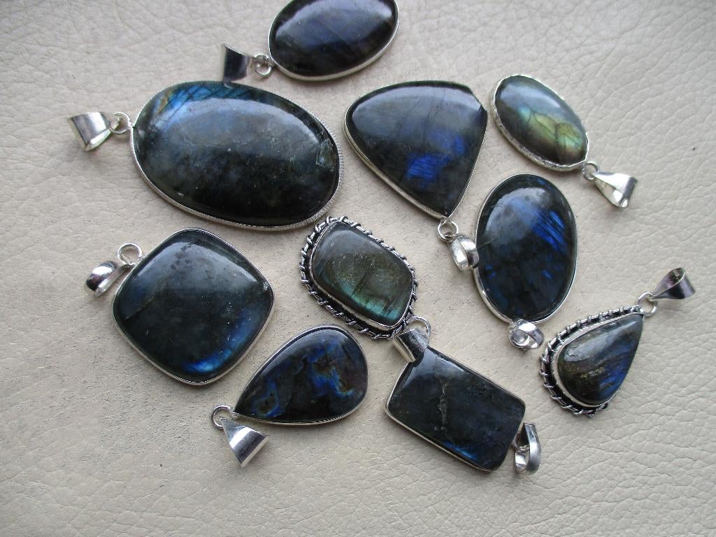 partij mix madagascar labradoriet natuursteen hangers mix 8, Overige kleuren, Nieuw, Ophalen of Verzenden, Met edelsteen