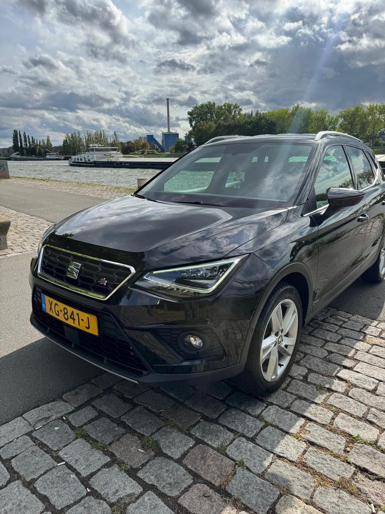 Seat Arona 1.0 TSI 115pk 2019 Zwart, Auto's, Seat, 1112 kg, Origineel Nederlands, 115 pk, 3 cilinders