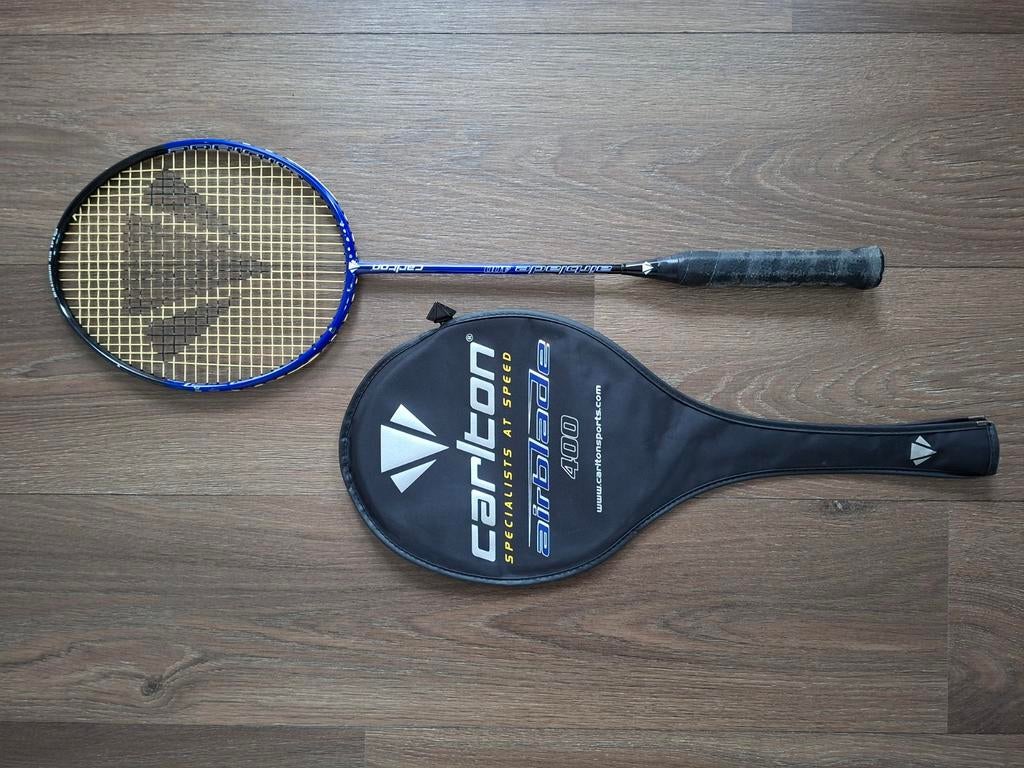 Badmintonracket en beschermhoes Carlton Airblade 400, Sport en Fitness, Badminton, Ophalen of Verzenden, Gebruikt, Racket(s)