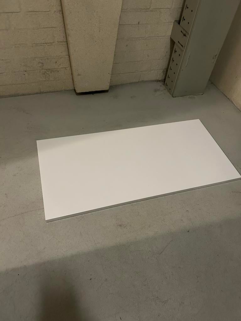 Ikea boaxel plank 15x, Ophalen, Zo goed als nieuw