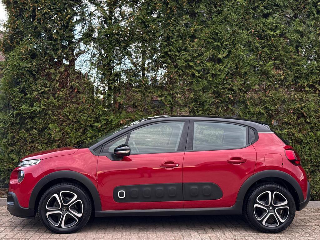 Citroen C3 1.2 PureTech S&S Shine CarPlay, Gebruikt, Zwart, 1199 cc, Met garantie (alle)